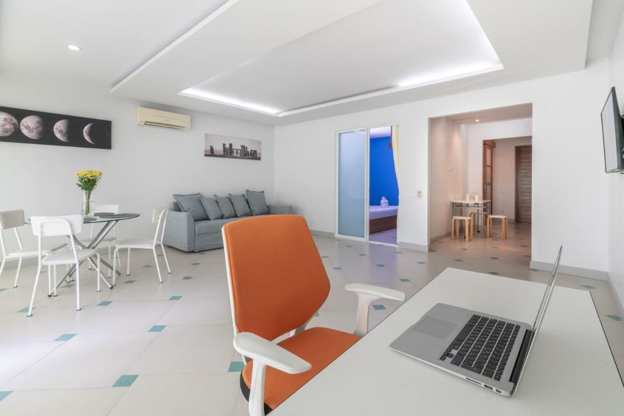 Condor Apartment Nai Harn Eksteriør bilde