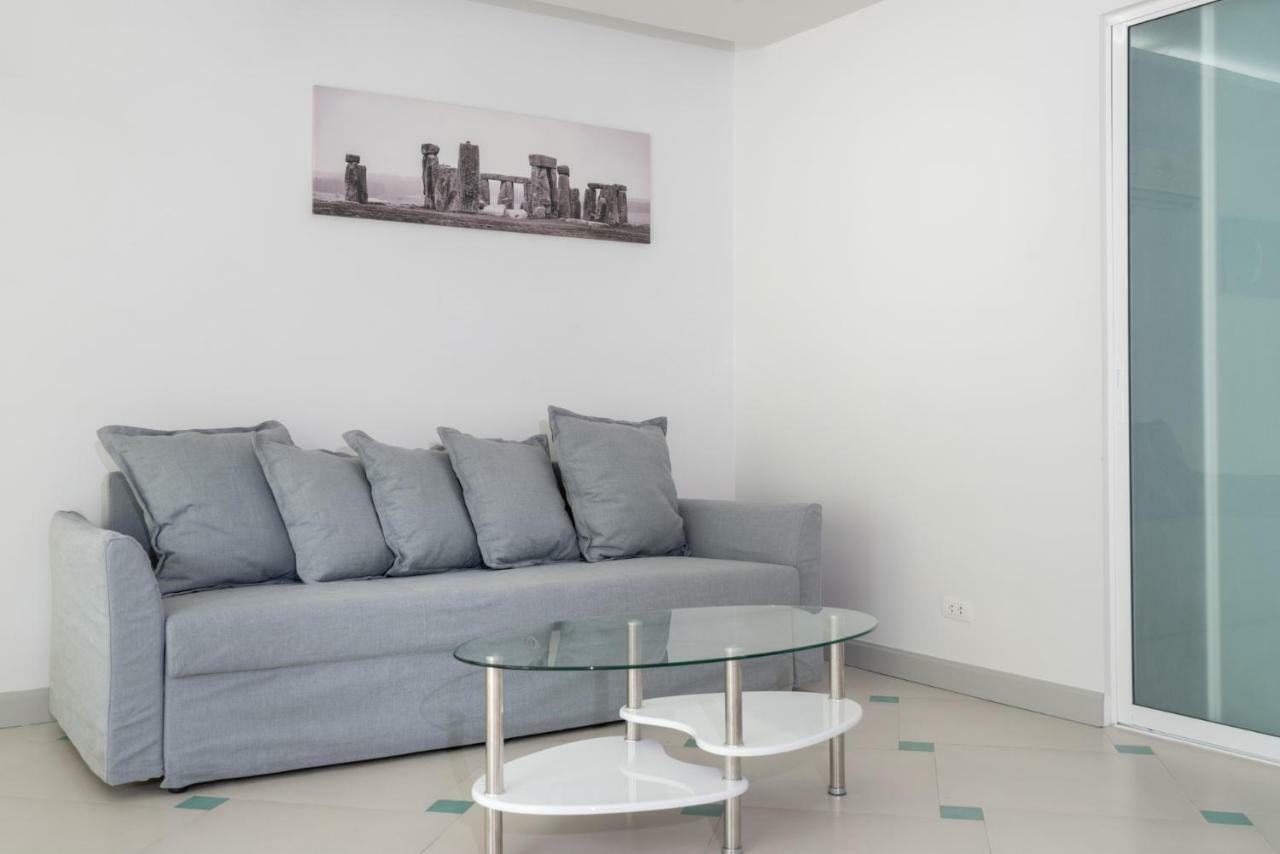 Condor Apartment Nai Harn Eksteriør bilde